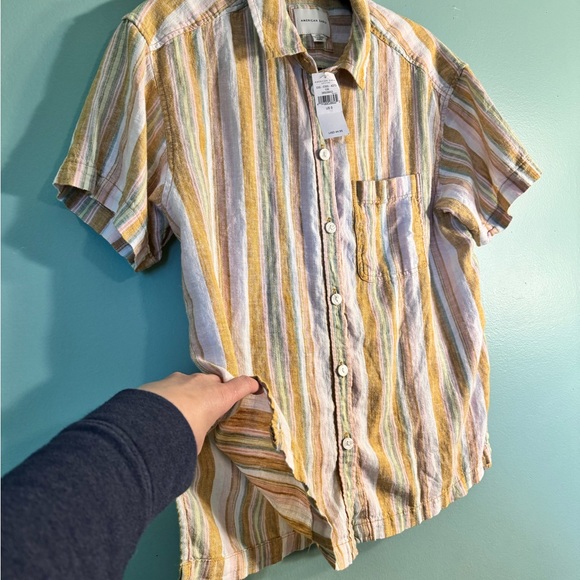American Eagle, size small, button down. NWT. - Picture 2 of 5